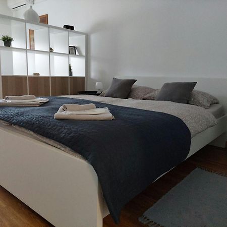 M&M Apartment Velika Gorica Exterior photo